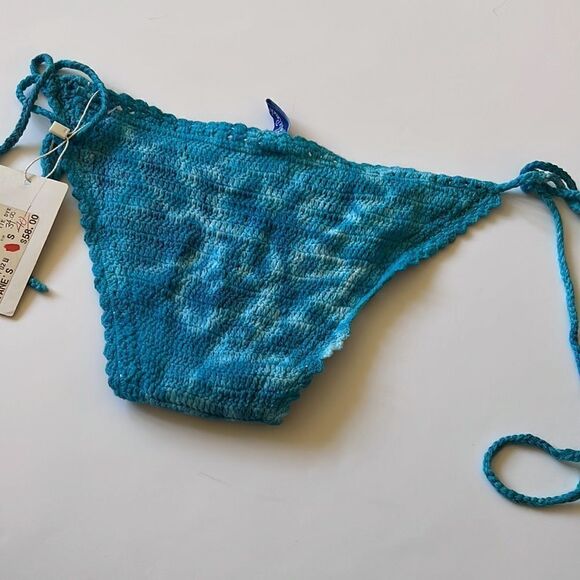 BEAUTY AND THE BEACH BIKINI BOTTOMS - Picture 8 of 10